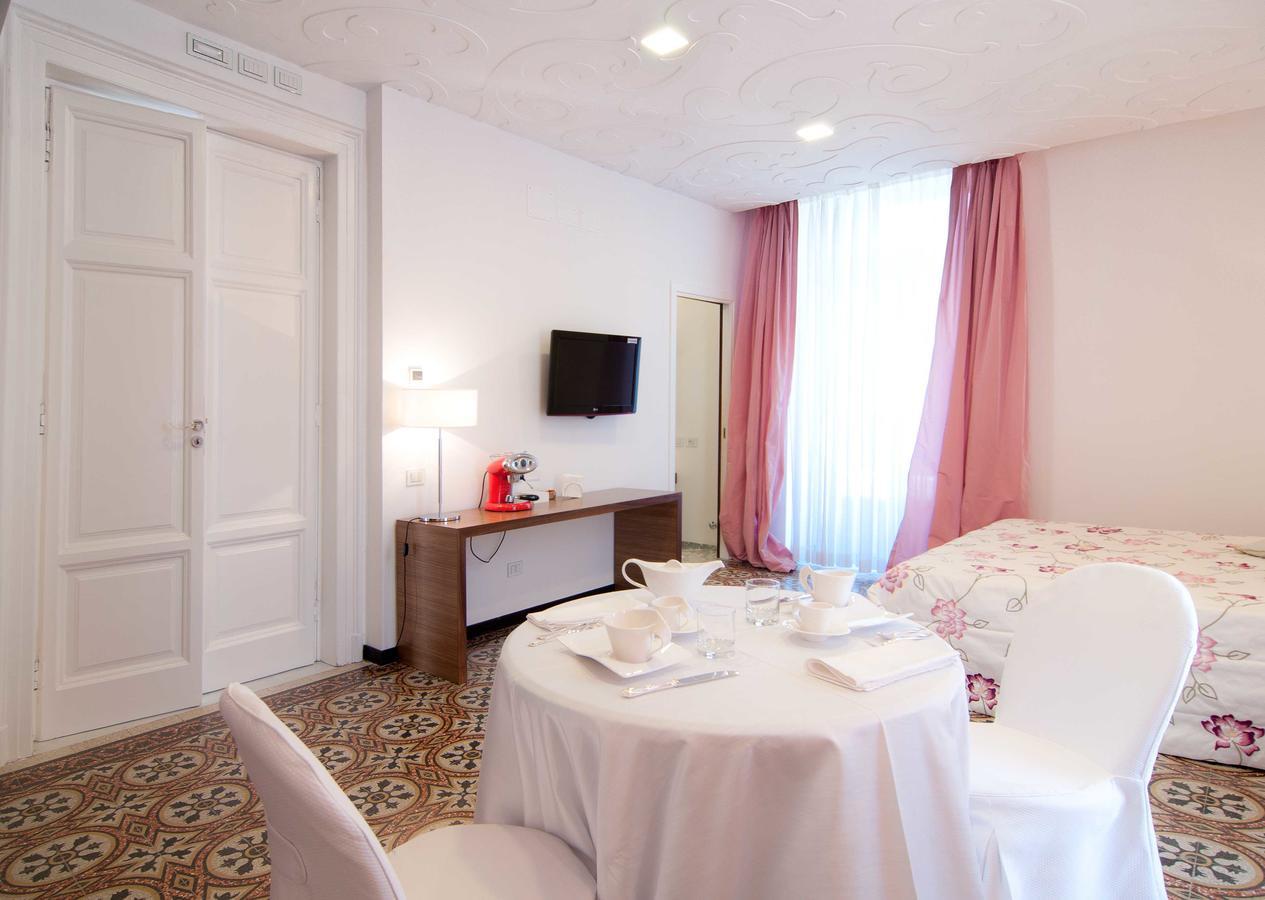 Bed and Breakfast Palazzo Dei Concerti Торре-Аннунциата Экстерьер фото